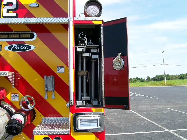 Pierce Velocity exterior view, photo 24 of 30