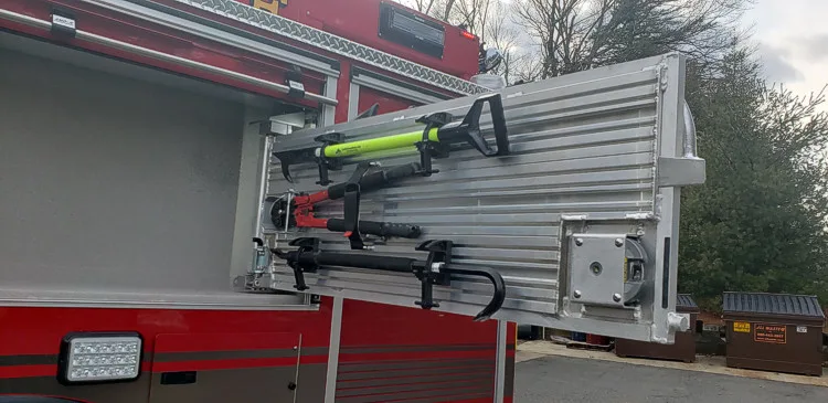 Pierce Arrow Pumper exterior view, photo 12 of 36