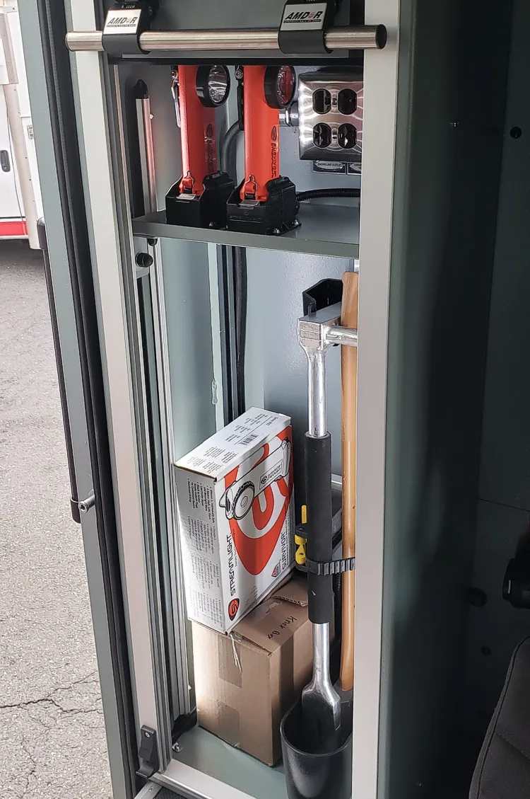 Pierce Arrow Pumper exterior view, photo 27 of 36